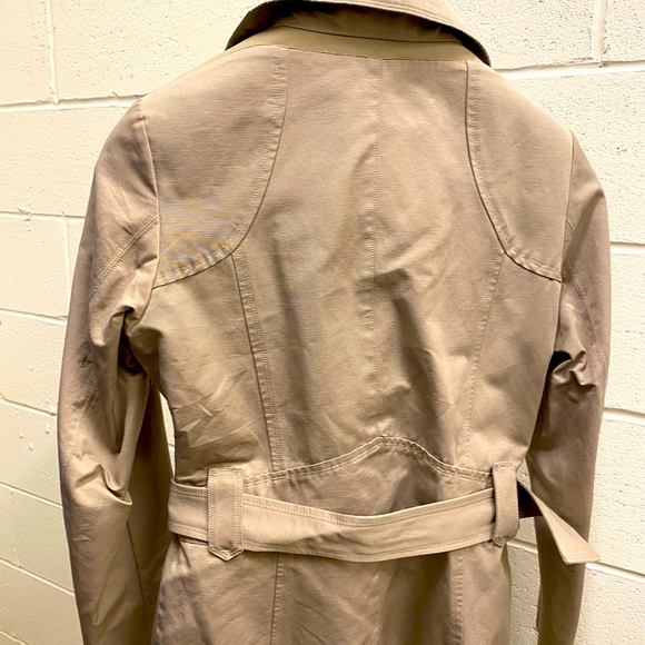 Spring Geox 🧥 coat - Picture 3 of 3